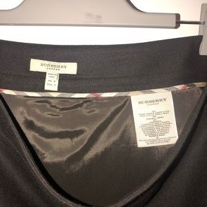Burberry skirt black